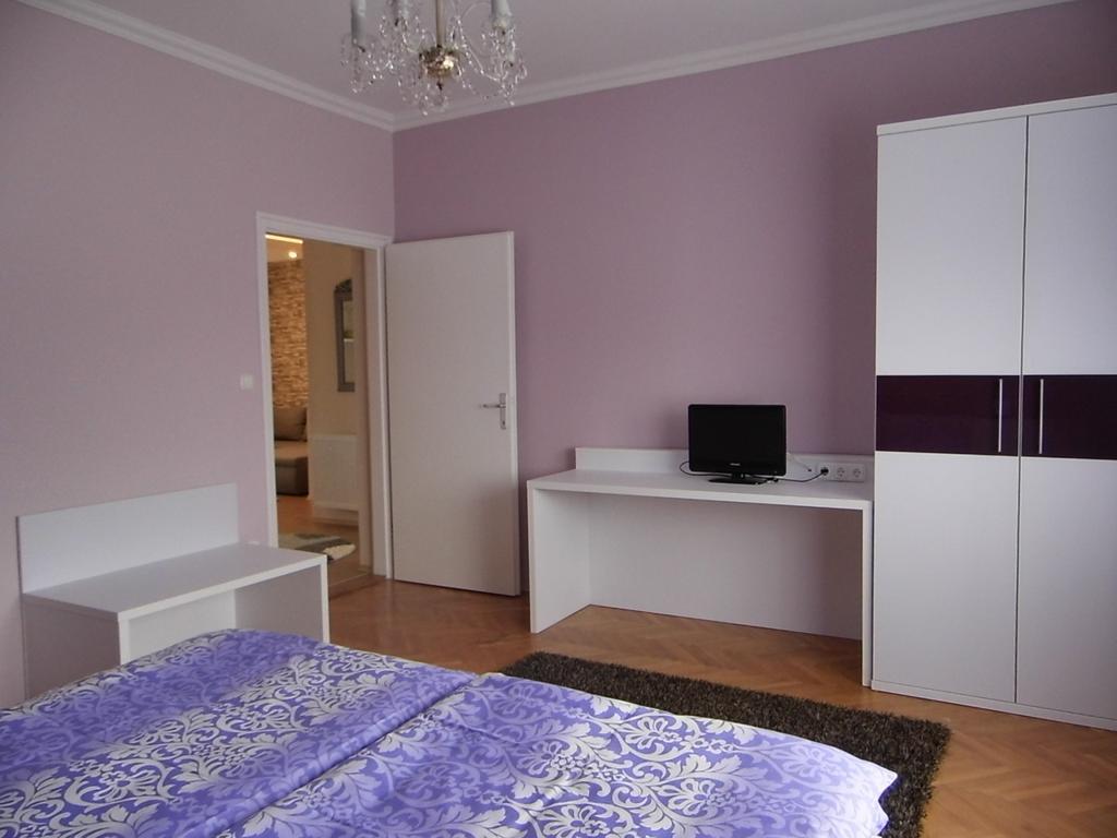Alfa Apartman Sárvár Δωμάτιο φωτογραφία